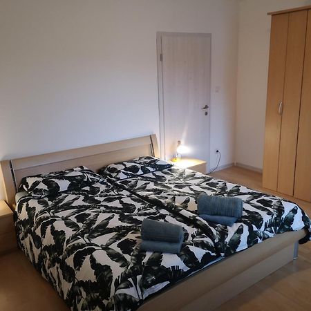 Sobe Zeleni Raj Apartment Podnart Exterior photo